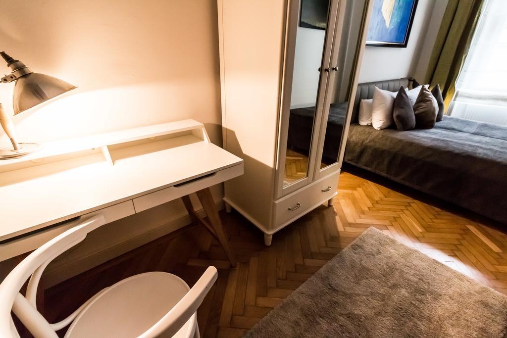 Urbana Hipster Downtown Budapeşte Dış mekan fotoğraf